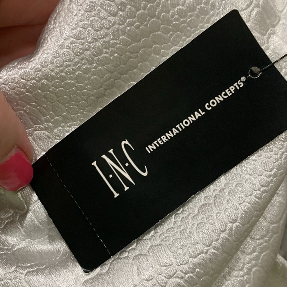 INC cold shoulder top - Picture 10 of 11